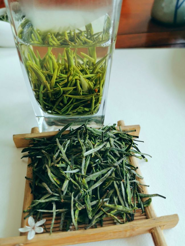 湖南特产雪峰毛尖茶怎么样，雪峰毛尖茶图片简介