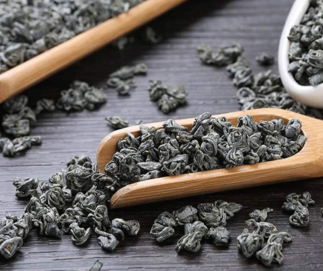 嵊州泉岗辉白茶怎么样，浙江泉岗辉白茶图片简介