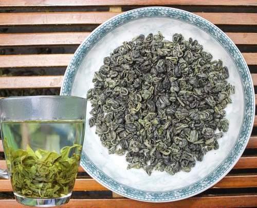 泉岗辉白茶属于什么茶，浙江泉岗辉白茶历史由来简介