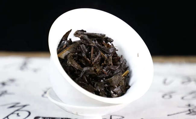 安化黑茶品牌有哪些，正宗安化黑茶价格多少钱一斤