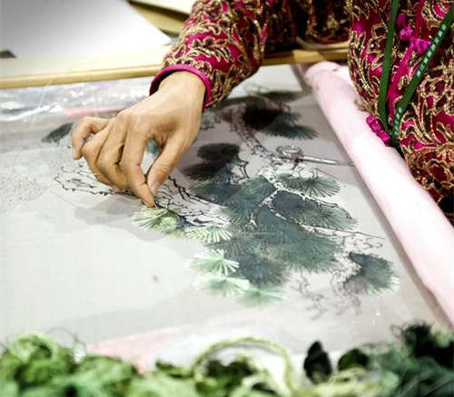 ??温州瓯绣怎么样，??浙江瓯绣图片土特产简介